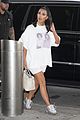 kim kardashian wears michael jackson prince shirt jfk airport 03