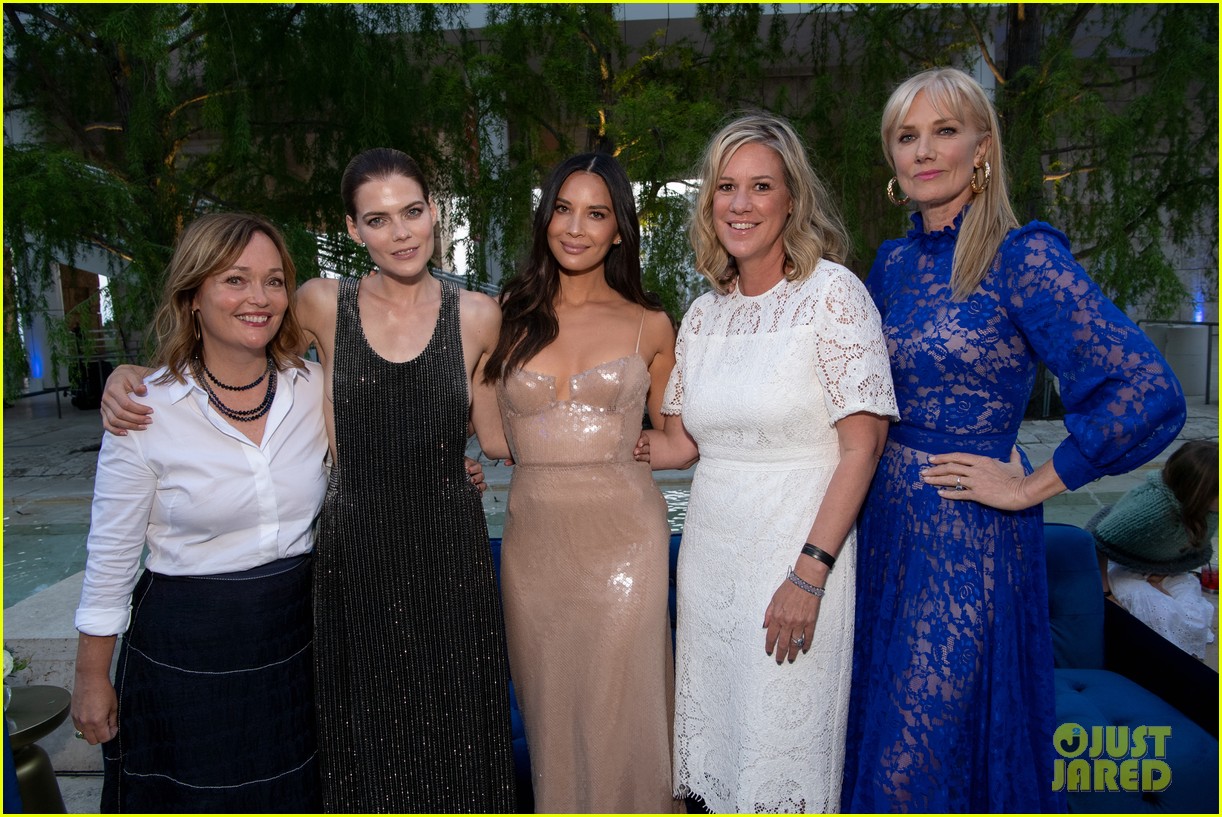 Photo: olivia munn the rook premiere 31 | Photo 4311406 | Just Jared