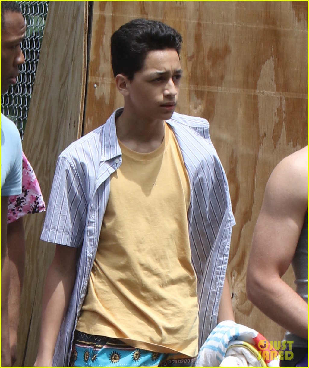 Anthony Ramos & Co-Stars Film &lsquo;96,000&rsquo; Scene for &lsquo;In the Heights&rsquo; Movie