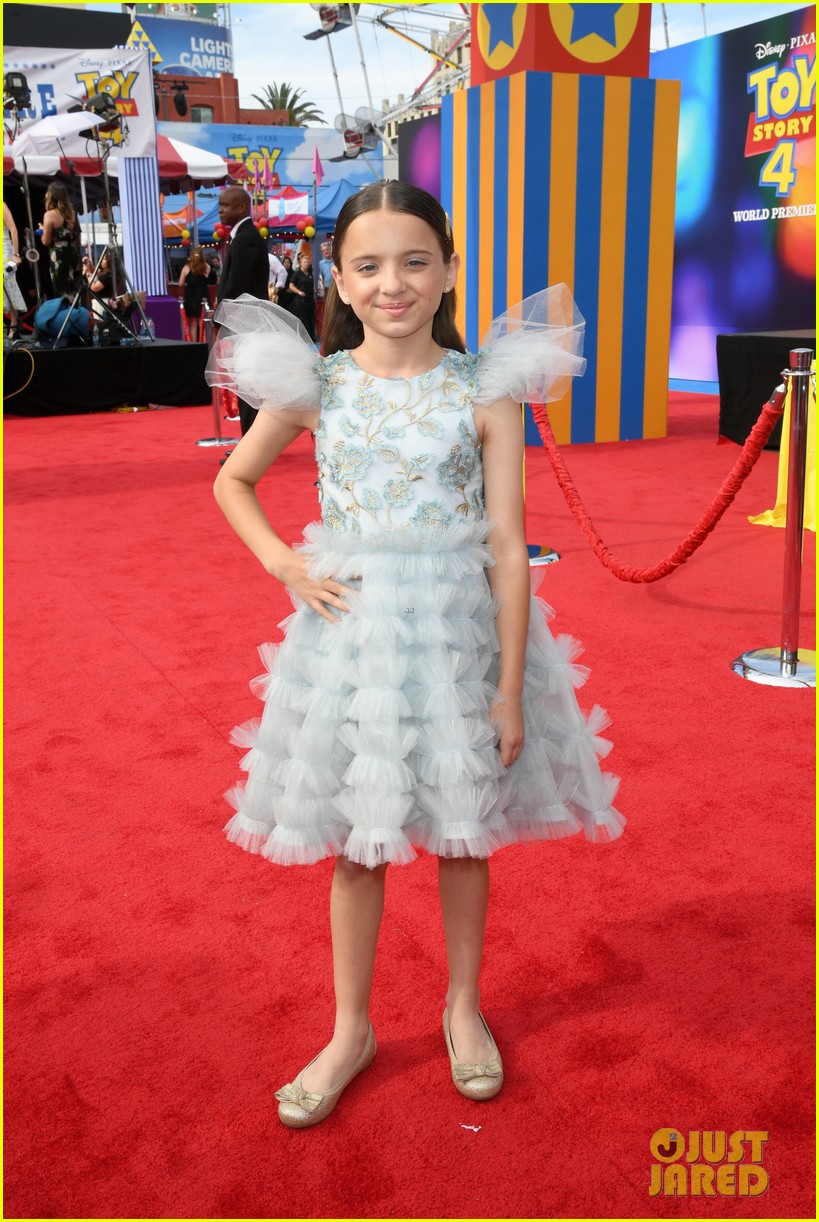 keanu reeves toy story 4 premiere