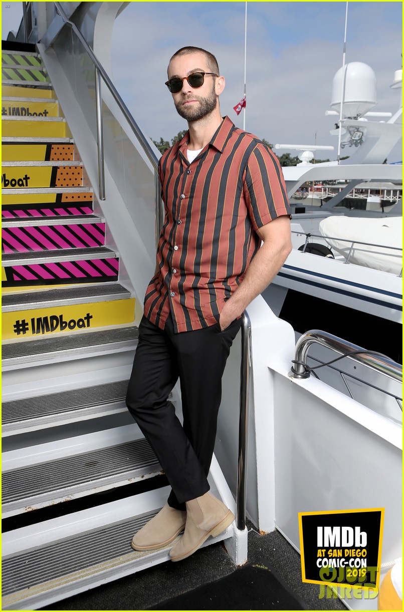 Photo: chace crawford birthday at comic con 03 | Photo 4323776 | Just