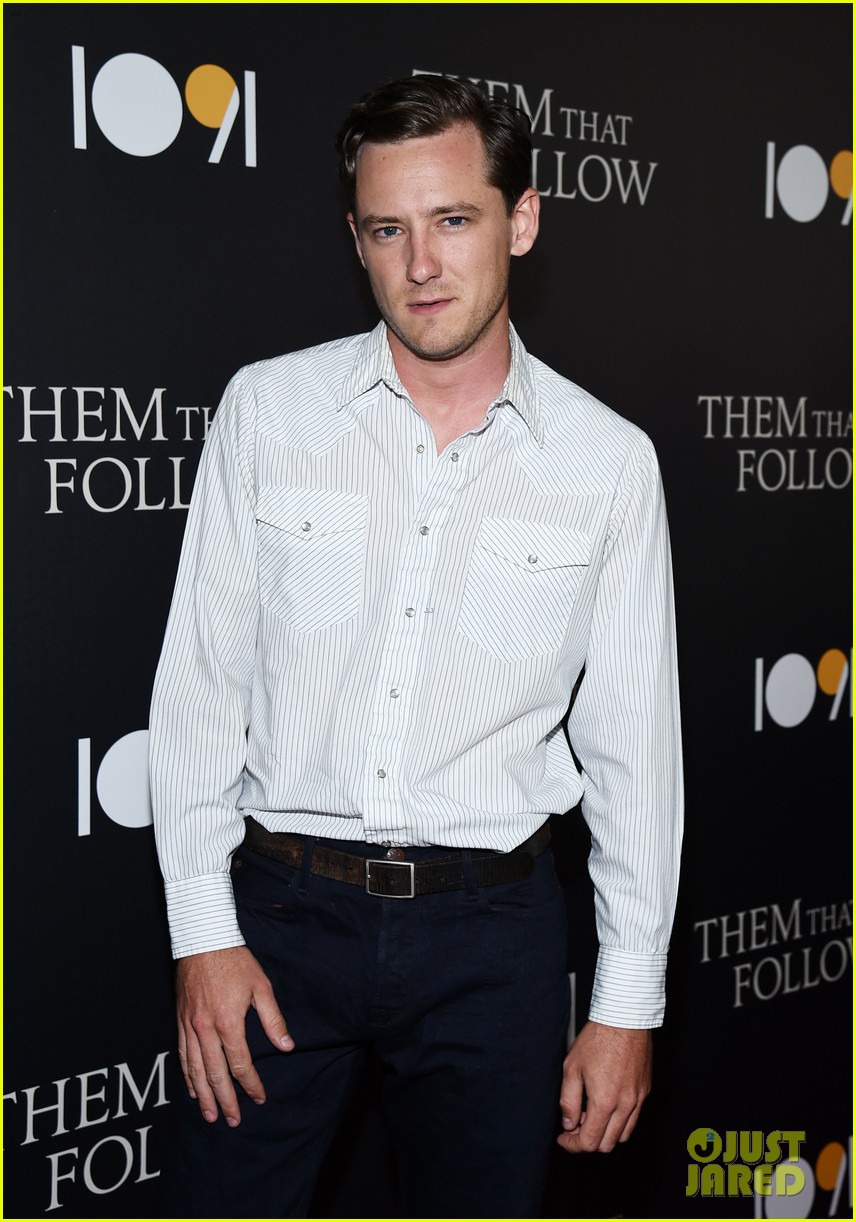 Kaitlyn Dever & Alice Englert Premiere 'Them That Follow' in L.A