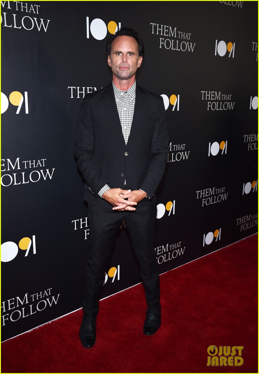 Photo: kaitlyn dever alice englert them that follow premiere 21 | Photo