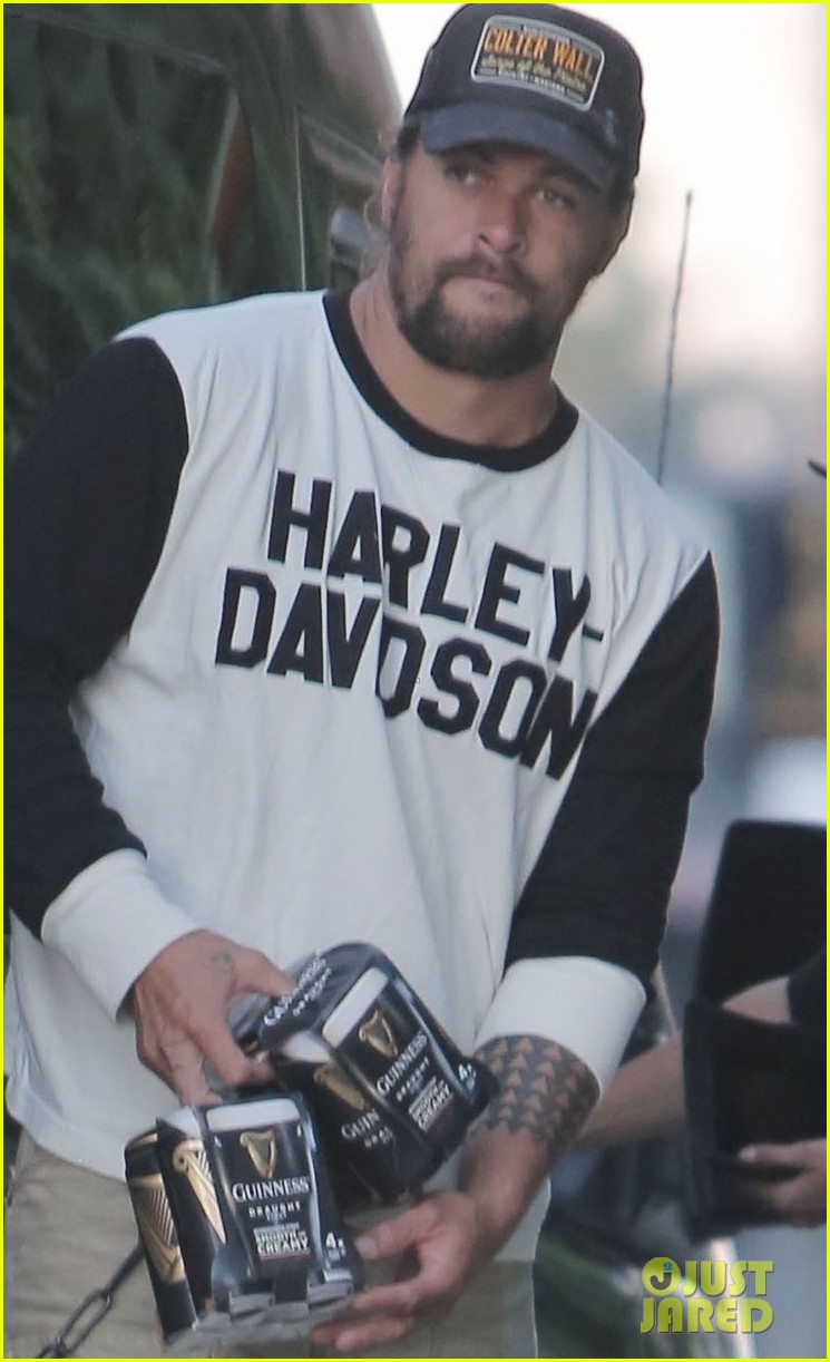 Jason Momoa Attends A Harley Davidson Dealership Event Photo 4323713 Jason Momoa Pictures Just Jared