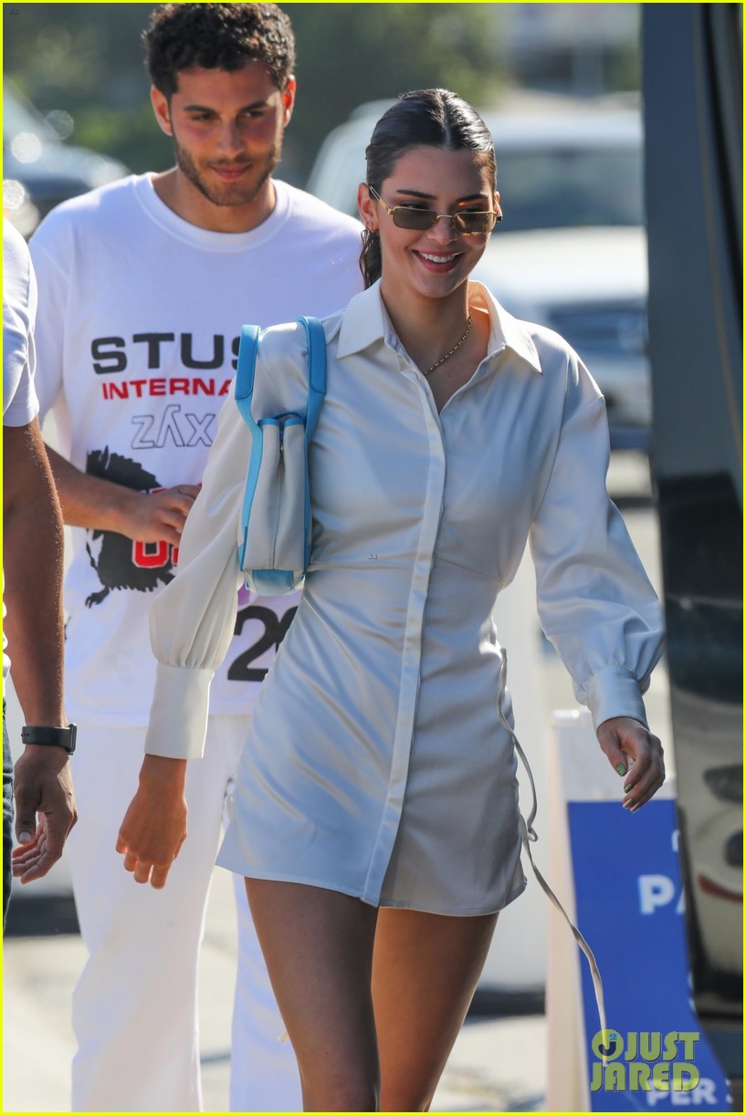 kendall jenner fourth of july with kyle kuzma 024318749