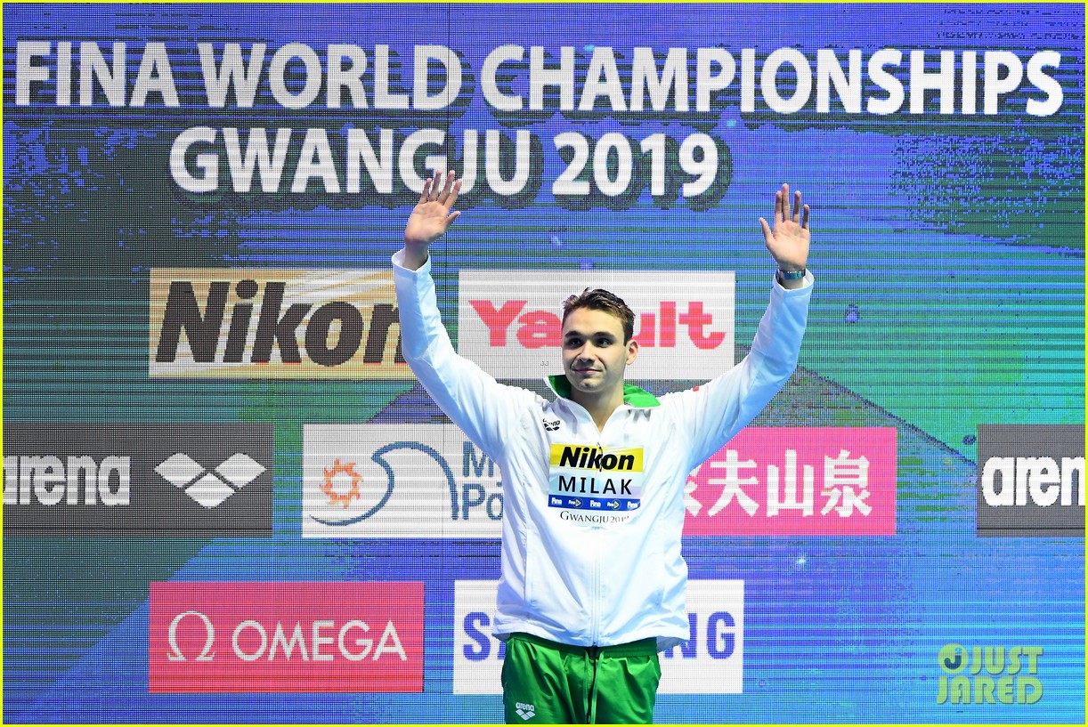 This 19-Year-Old Swimmer Beat Michael Phelps' 18-Year Record: Photo