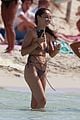 jesse metcalfe goes shirtless beach cara santana 06