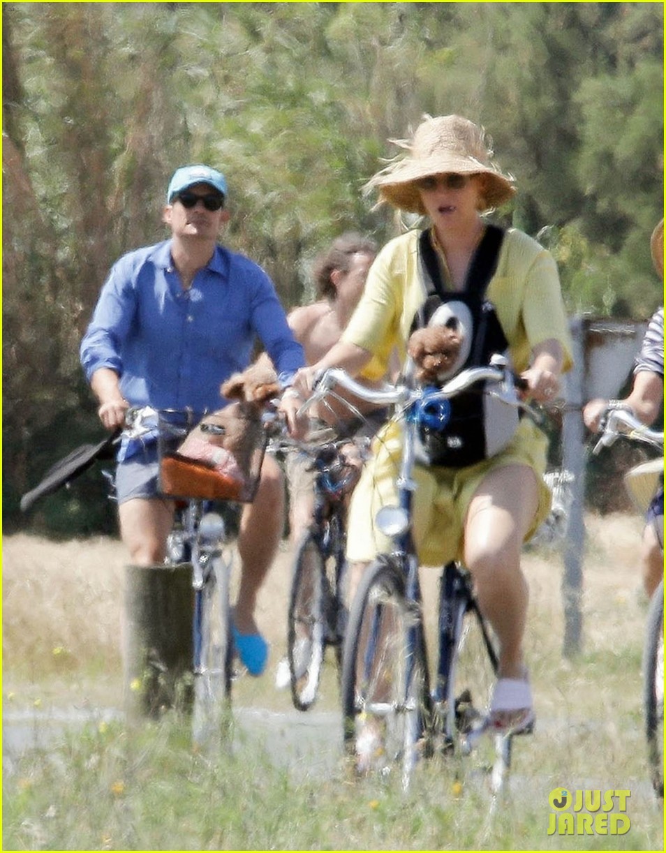 Katy Perry & Orlando Bloom Bring Their Dogs on a Bike Ride in France