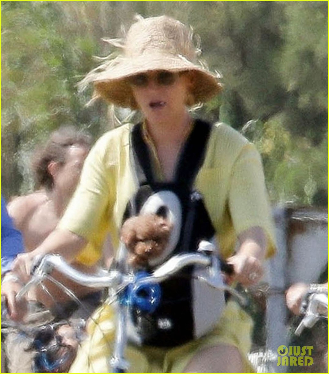 Katy Perry & Orlando Bloom Bring Their Dogs on a Bike Ride in France