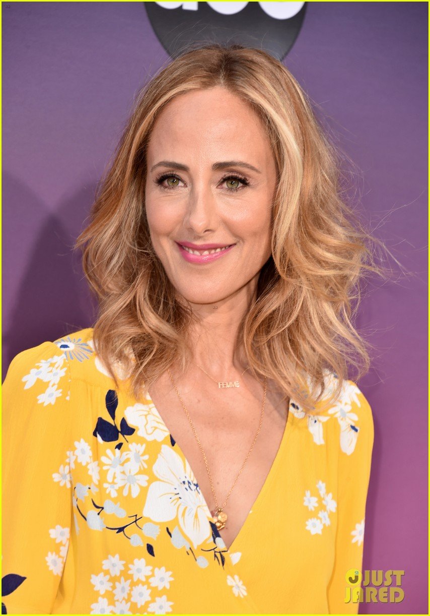 Photo: the bachelorettes hannah brown joins tv stars at tca summer
