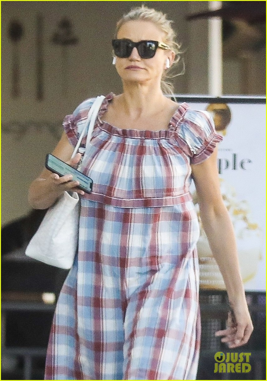 Cameron Diaz Goes Jewelry Shopping on Her 47th Birthday! Photo 4342769(00)