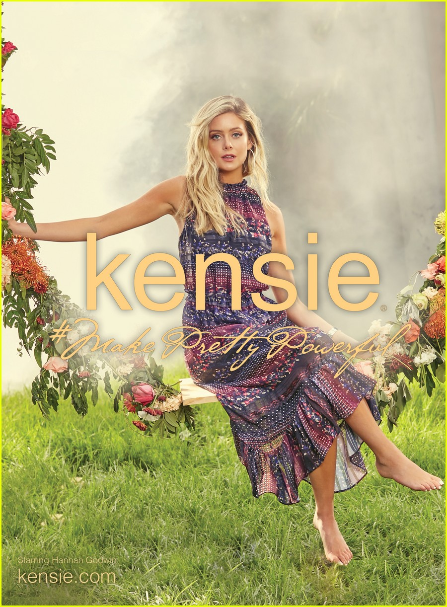 'Bachelor in Paradise' Star Hannah Godwin Poses Topless in Kensie's