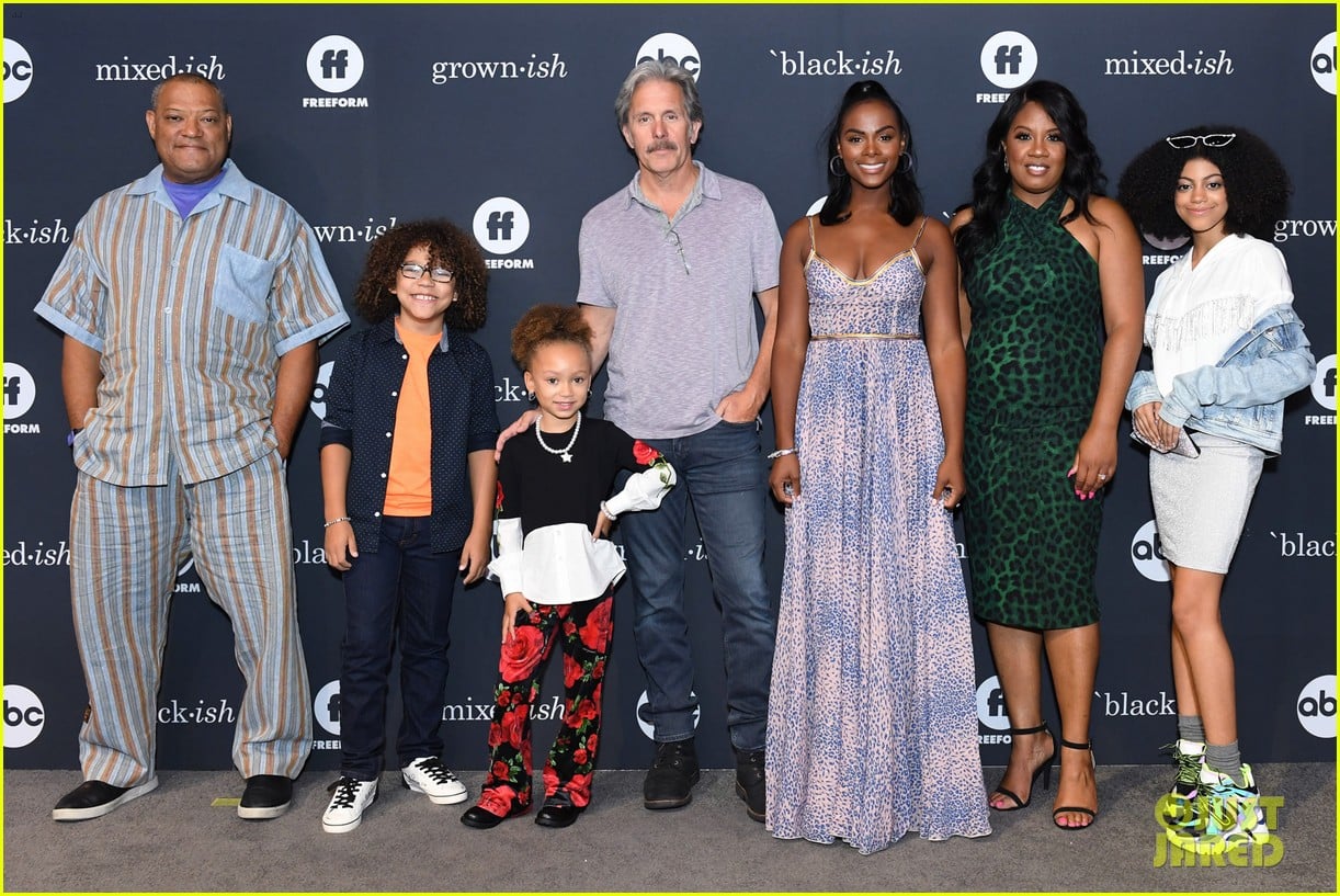 Photo grownish mixedish blackish casts d23 expo 08 Photo 4340353
