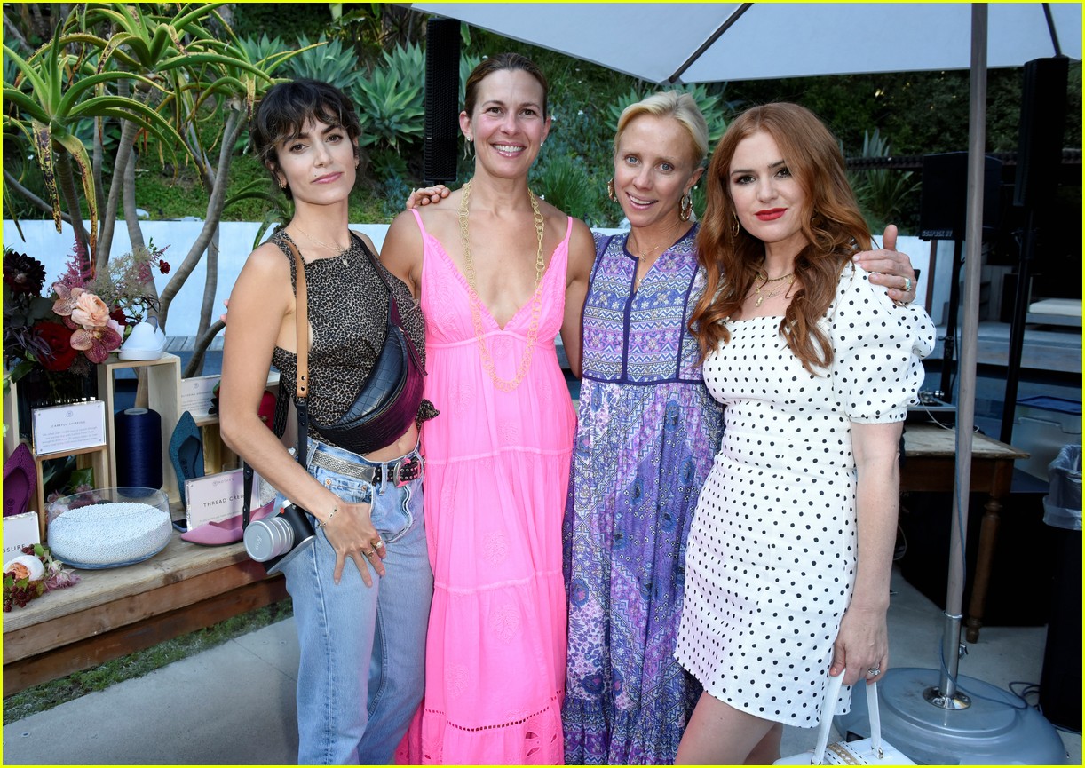Mandy Moore & Isla Fisher Celebrate Rothy's New Collection!: Photo ...