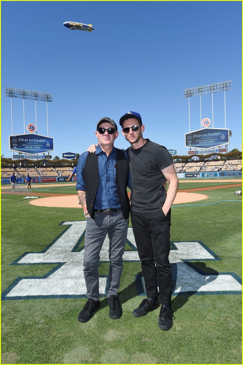 Photo: elizabeth olsen jamie bell gabrielle union enjoy dodgers game 02