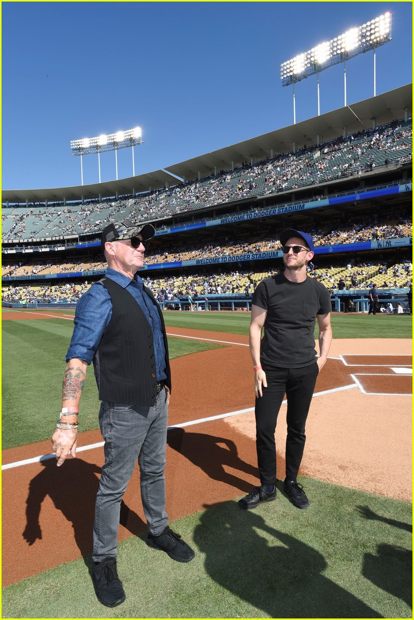 Elizabeth Olsen, Jamie Bell, & Gabrielle Union Enjoy Dodgers Game