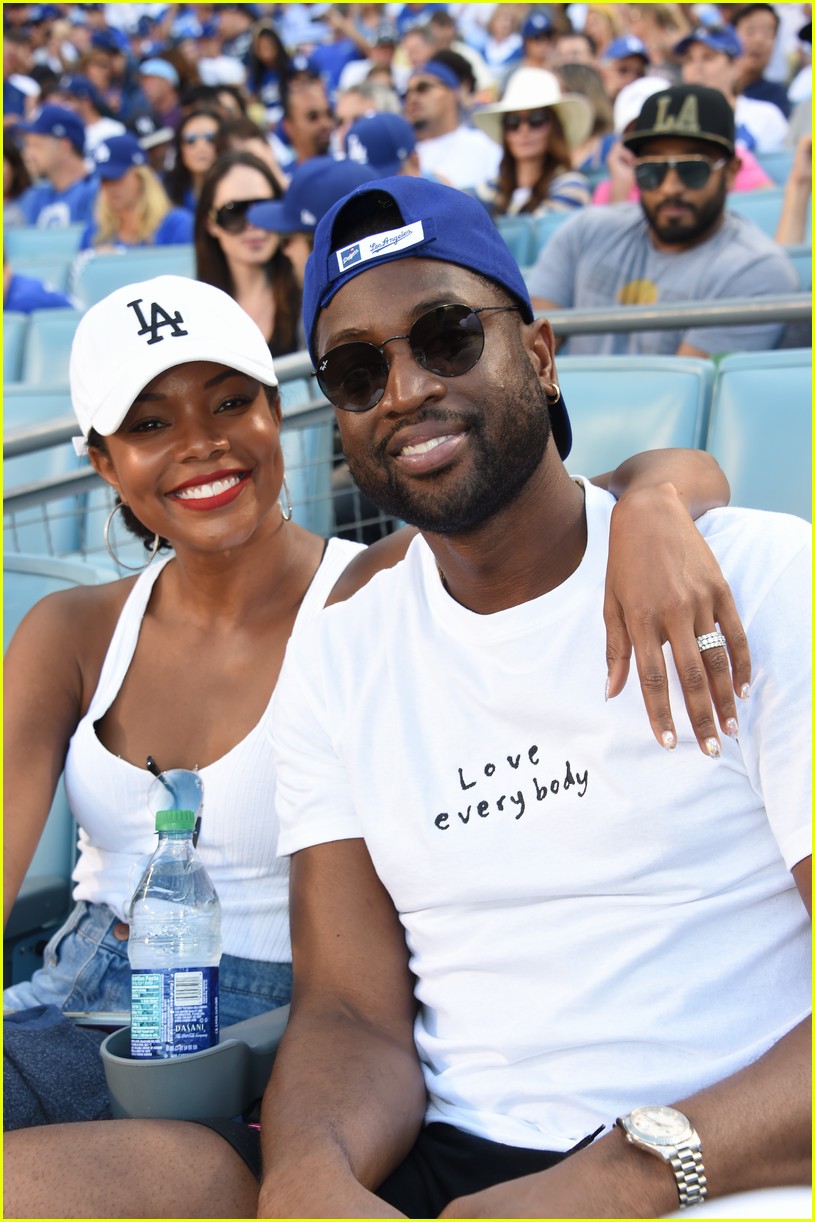 Photo: elizabeth olsen jamie bell gabrielle union enjoy dodgers game 07