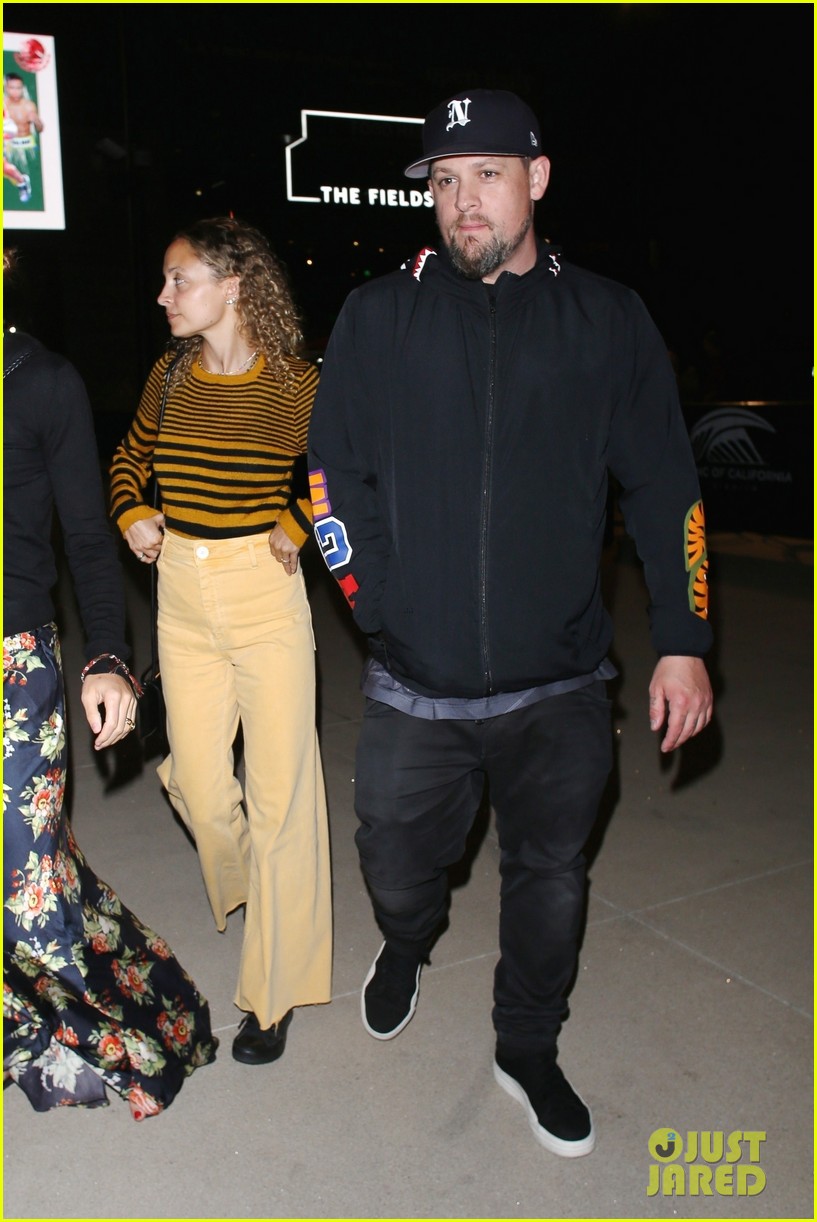 Nicole Richie & Joel Madden Step Out on Rare Date Night! Photo 4330532(00)