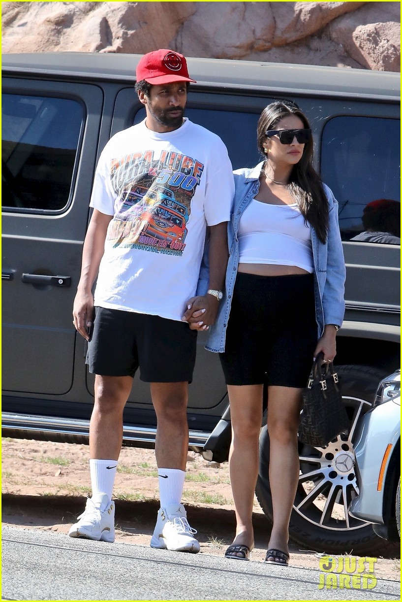 Pregnant Shay Mitchell Wears a Crop Top for a Weekend BBQ: Photo