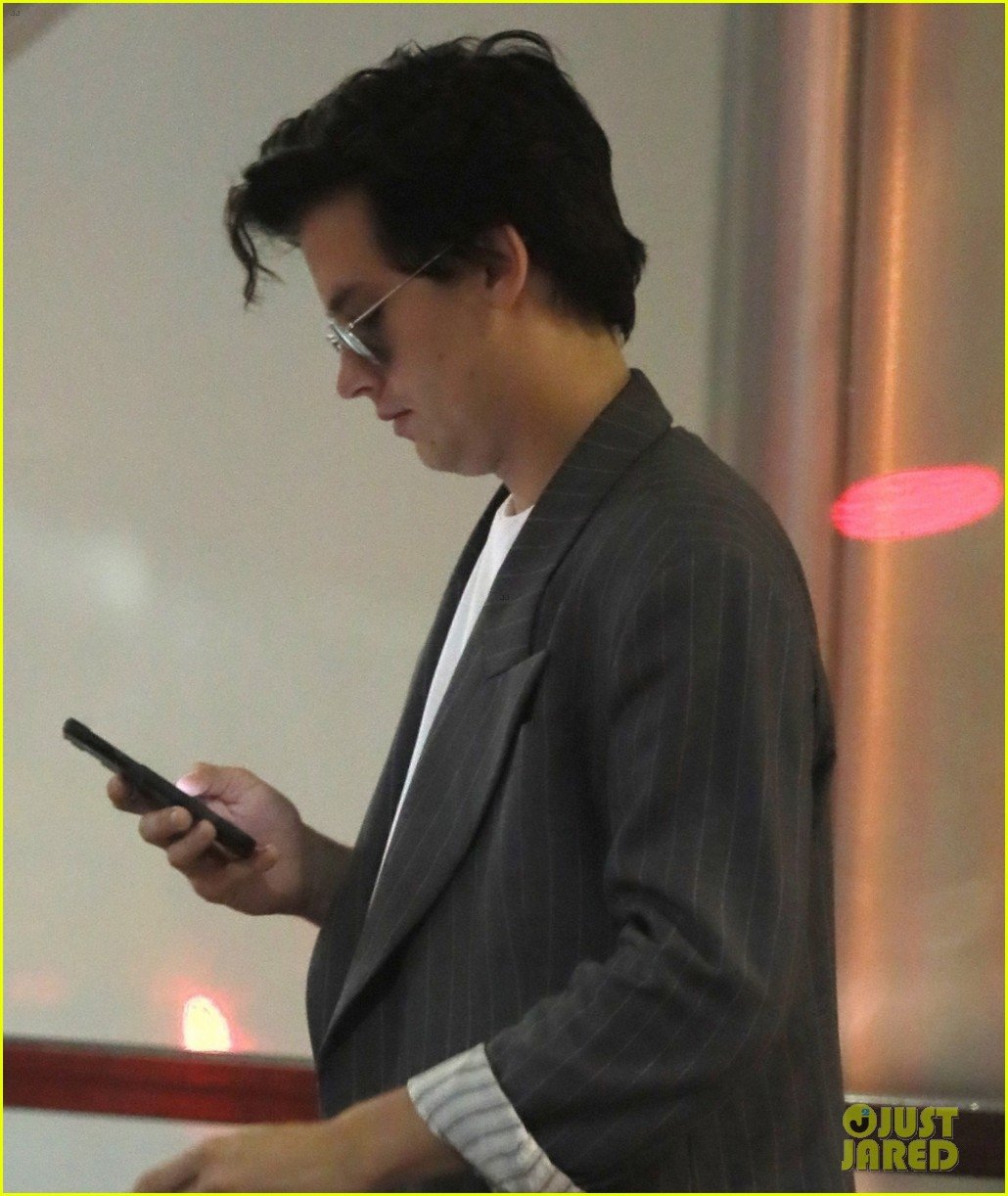 Photo: cole sprouse airport on his birthday 01 | Photo 4331132 | Just