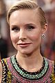 kristen bell keeps it colorful at emmys 2019 05