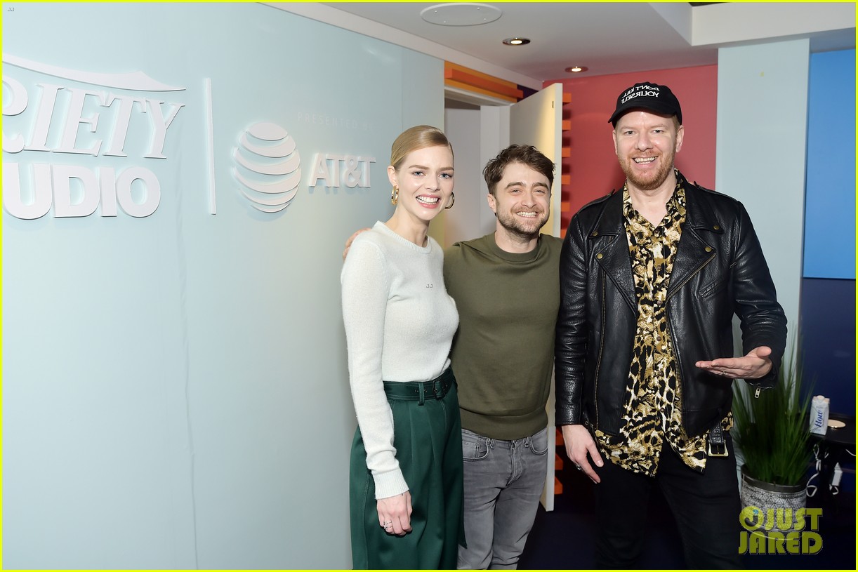 Samara Radcliffe Samara Weaving Joins Daniel Radcliffe at 'Guns Akimbo' Premiere at TIFF ...