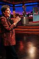 kris jenner plays late late show versioin of the price is right 01