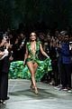 jennifer lopez tells story behind versace green dress 14