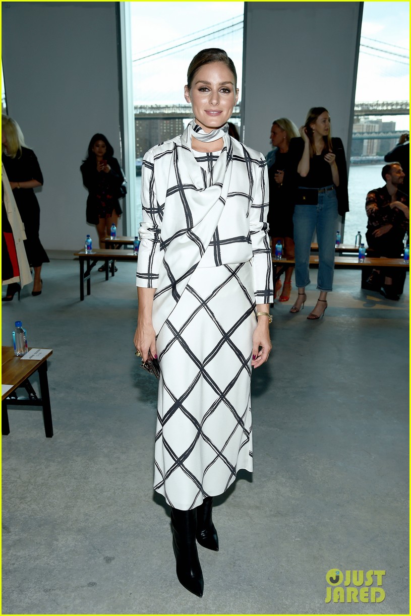 Photo: linda cardellini adriana lima lucy hale jason wu fashion show 14