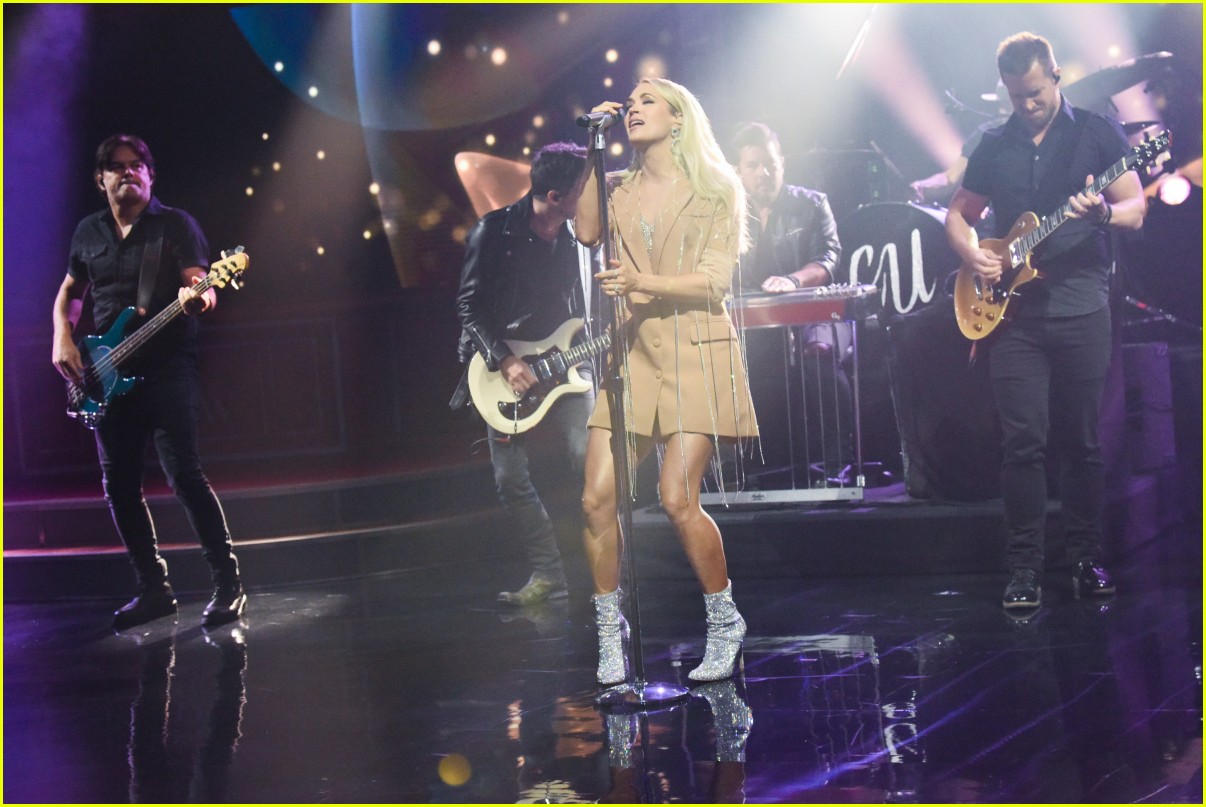 Carrie Underwood Had Never Been On A Plane Before Her ‘Idol’ Audition