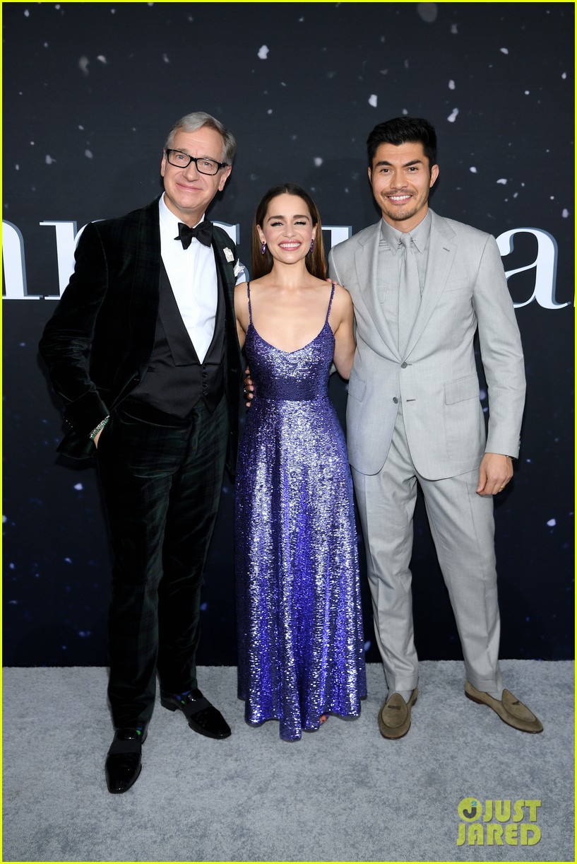 Emilia Clarke Looks Simply Stunning at 'Last Christmas' Premiere with