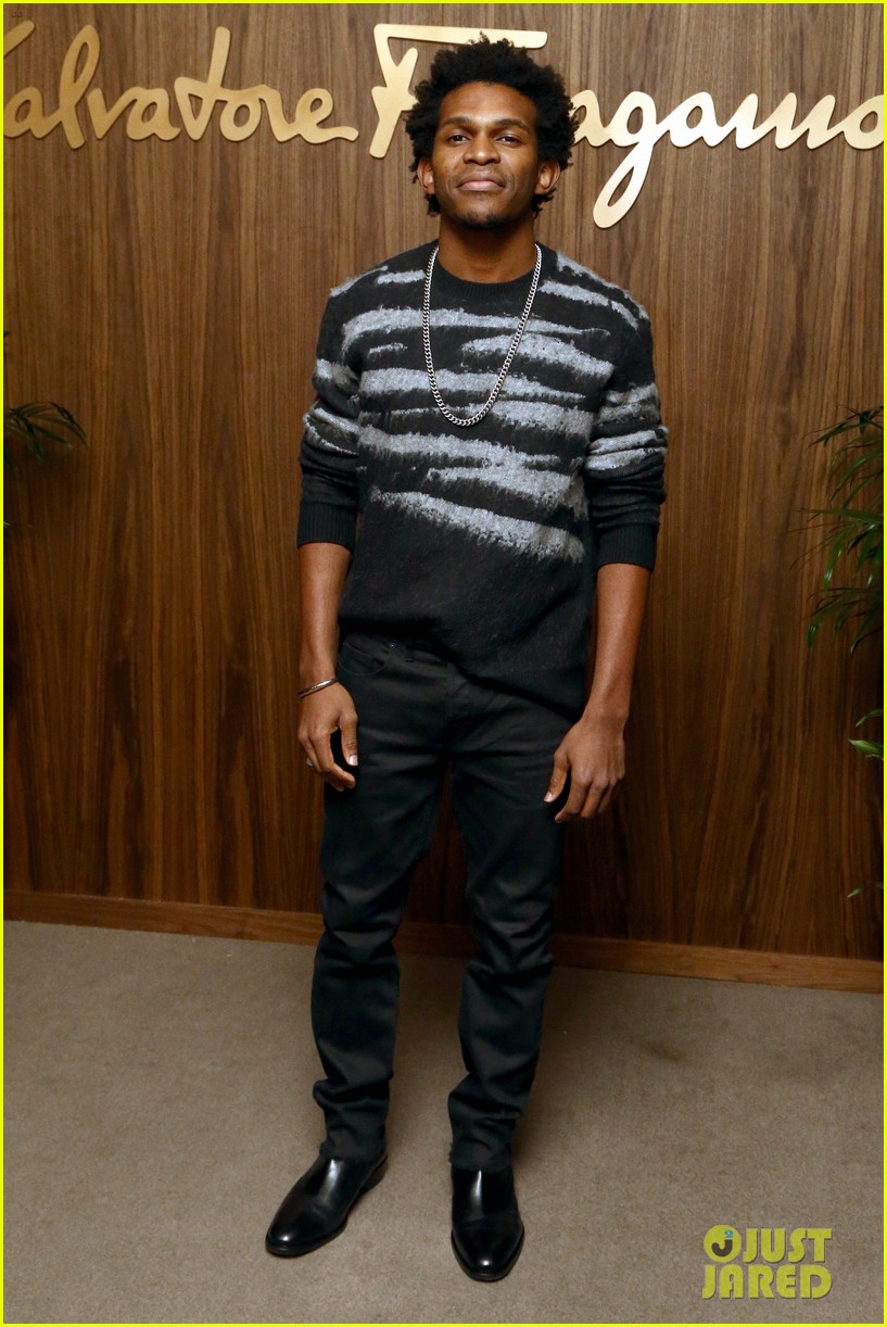 Dove Cameron, Julia Fox, Ashley Madekwe & More Celebrate the 'Hollywood