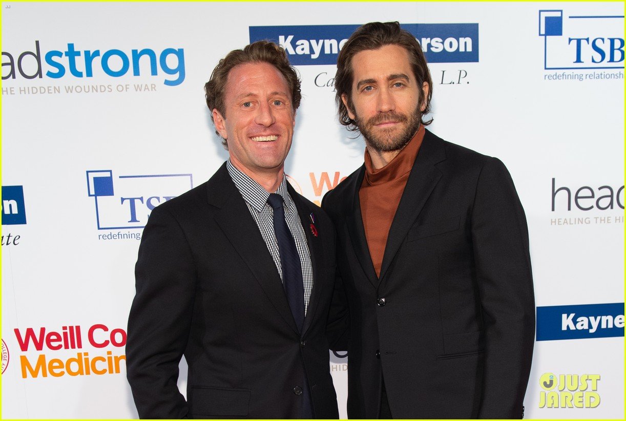 Jake Gyllenhaal Shows His Support at Headstrong Gala 2019 Photo