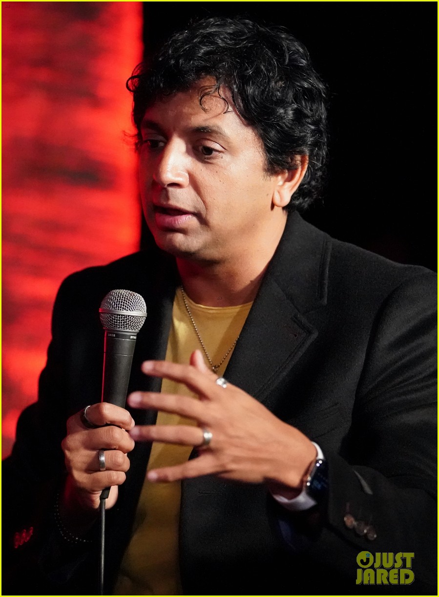 Haley Joel Osment Reunites with 'Sixth Sense' Director M. Night