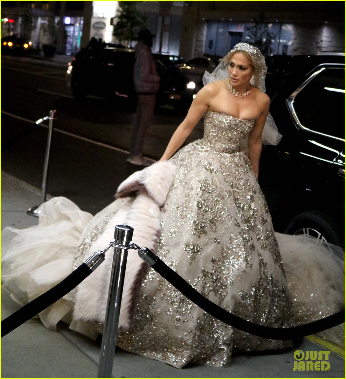 Glamorous Wedding Dress on 'Marry Me ...