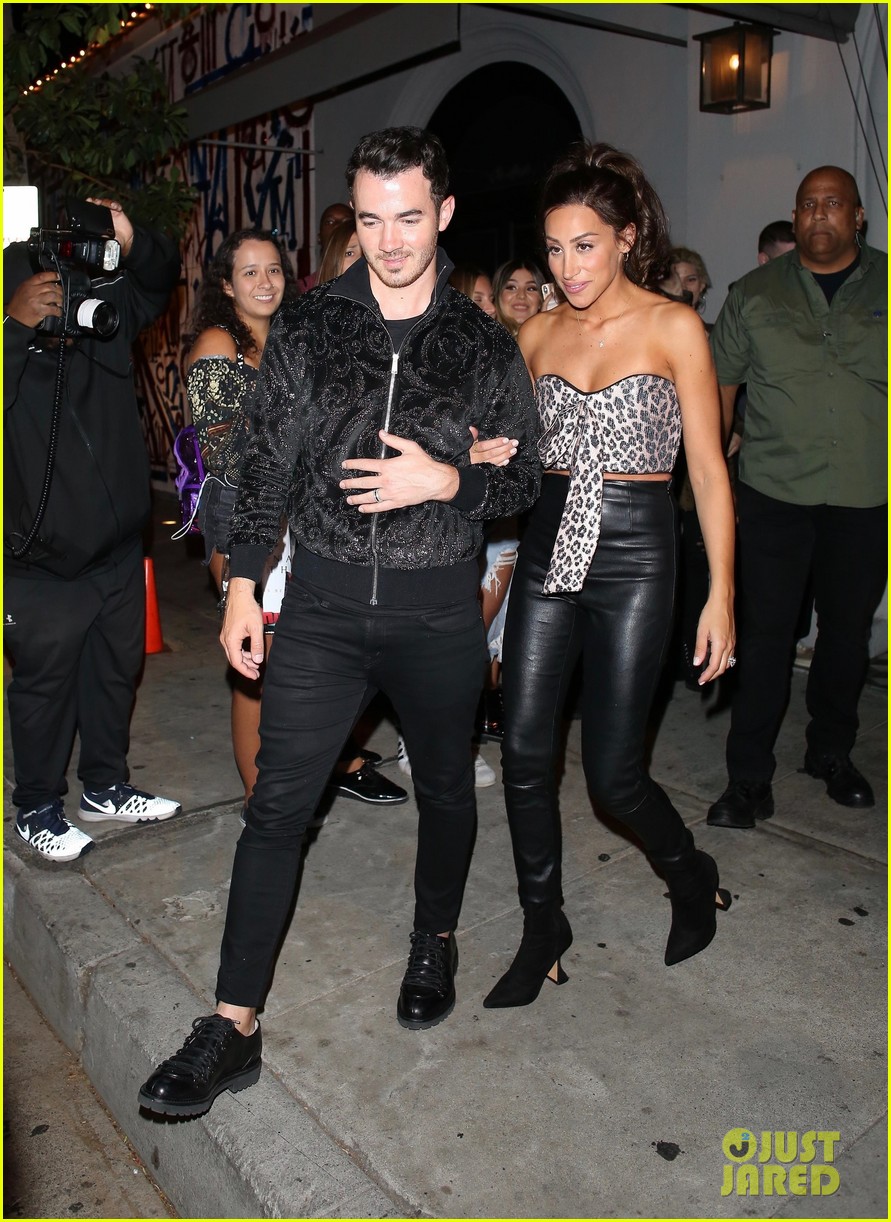 Nick Jonas & Priyanka Chopra Head To Dinner After Jonas Brothers