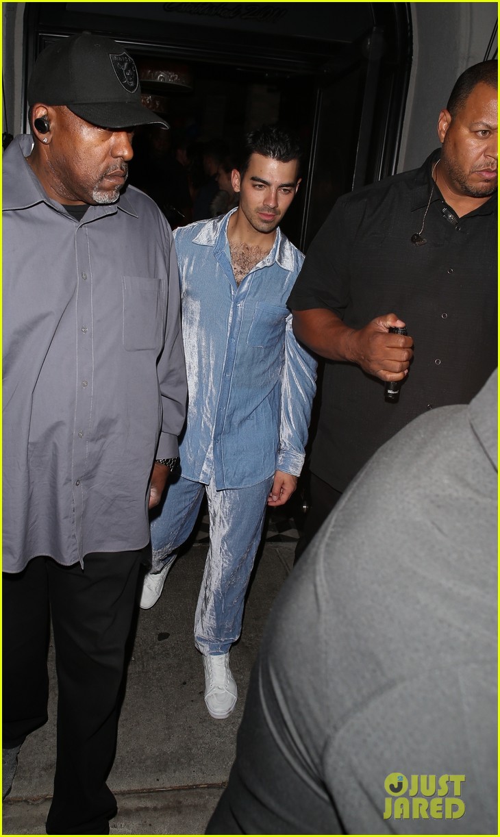 Nick Jonas & Priyanka Chopra Head To Dinner After Jonas Brothers