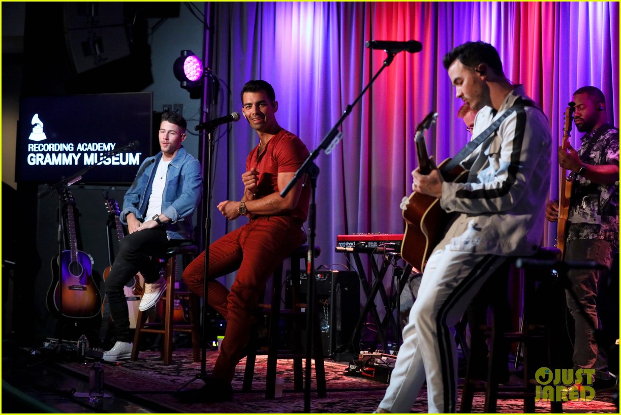 The Jonas Brothers Surprise Fans Backstage At 'Ellen' Watch Here