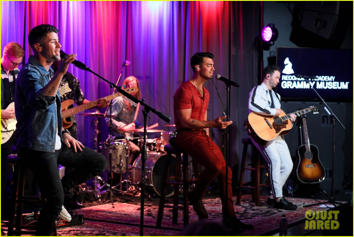 The Jonas Brothers Surprise Fans Backstage At 'Ellen' Watch Here