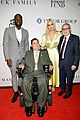 dwyane wade and lindsey vonn team up for great sports legends dinner paralysis 01