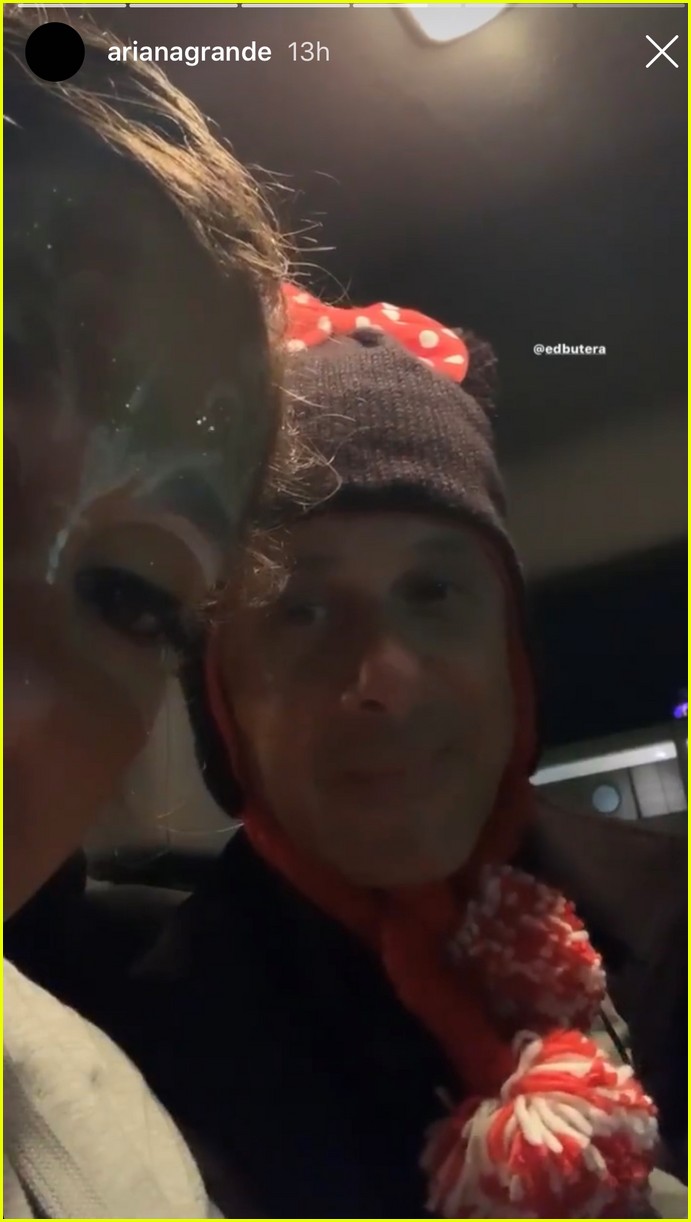 Ariana Grande Spends Thanksgiving with Both of Her Parents for the