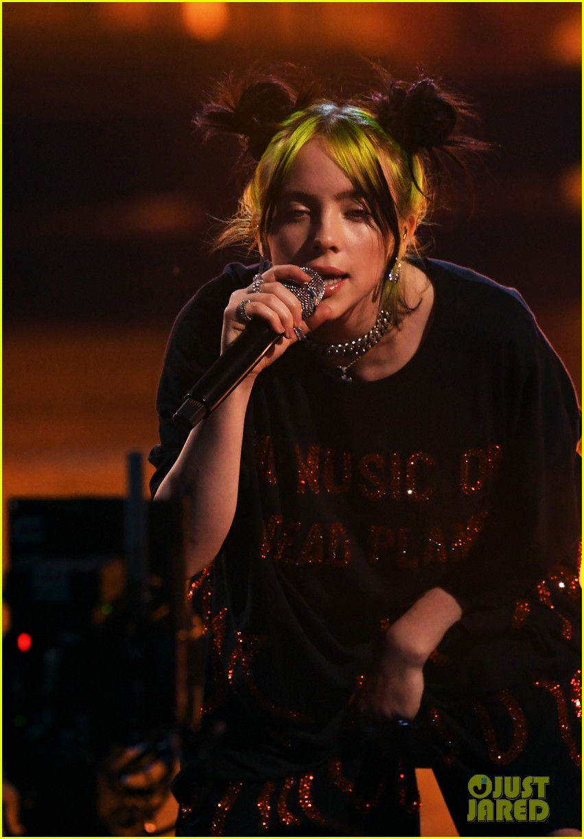 Billie Eilish Performs 'All The Good Girls Go To Hell' at American