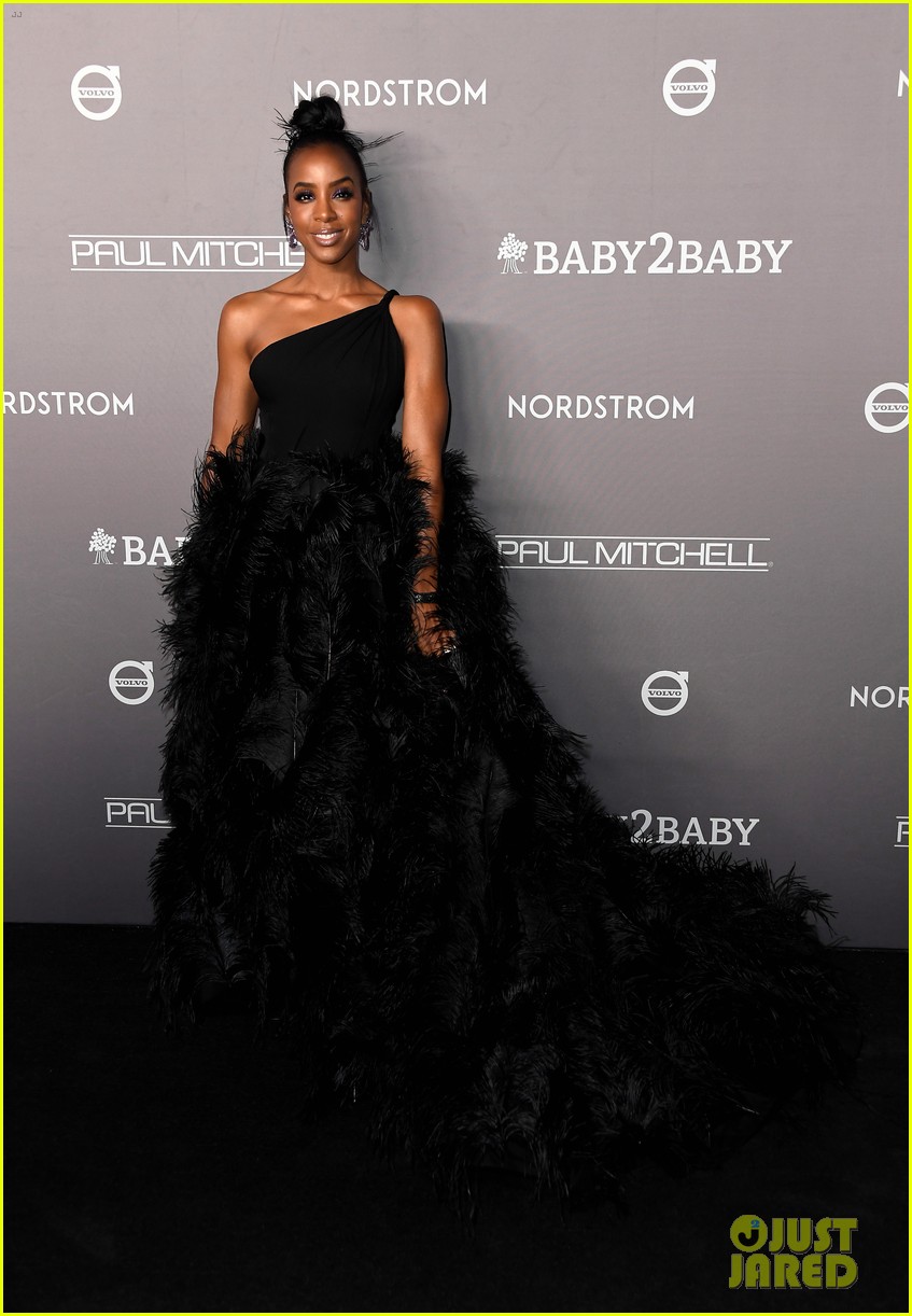 Gina Rodriguez Steps Back into the Spotlight After Receiving Backlash