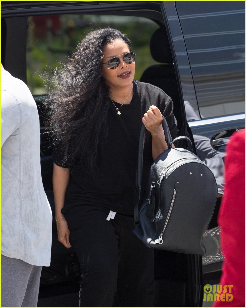 Janet Jackson Jets to the Next Date of Her Australian Tour: Photo ...