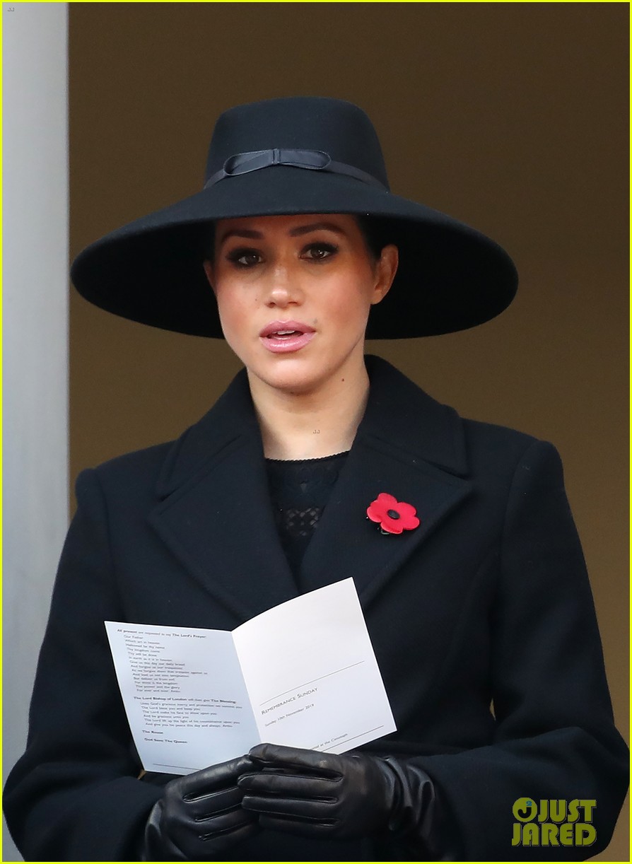 Meghan Markle, Kate Middleton & Princes Harry & William Join Queen