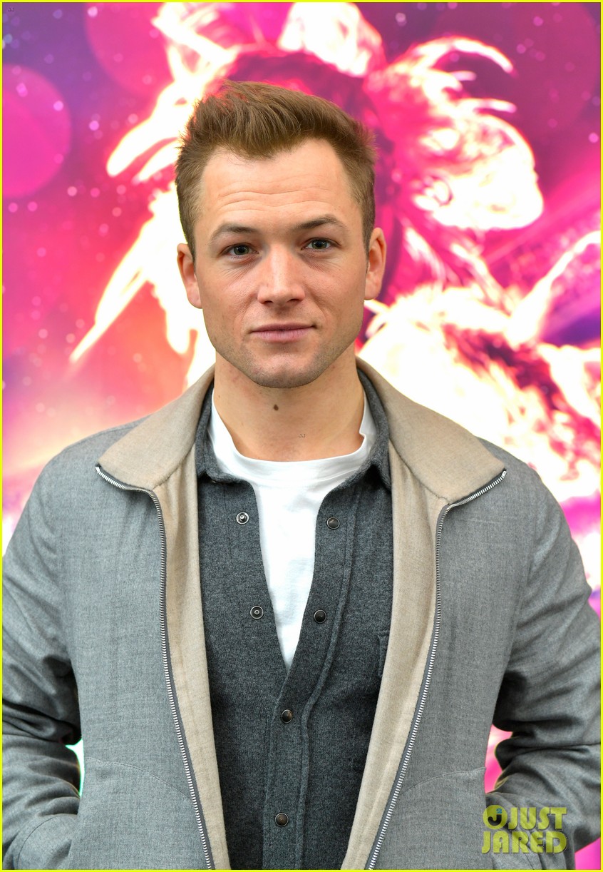 Photo: taron egerton rocketman screening hosted by andy cohen 07