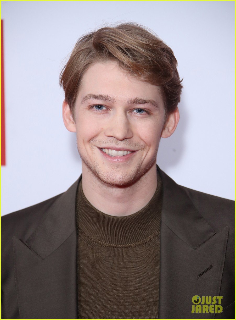 Joe Alwyn Steps Out For 'A Christmas Carol' Screening in London Photo