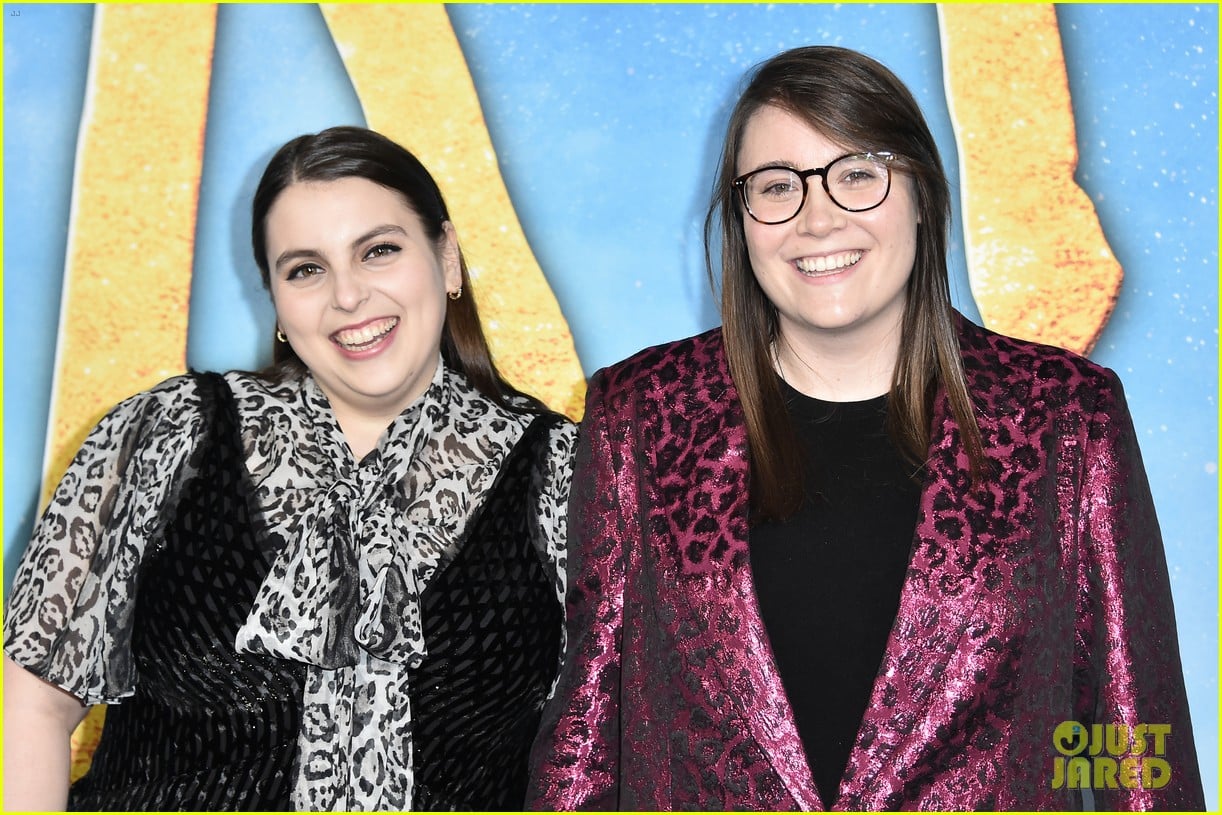 Beanie Feldstein & Girlfriend Bonnie Chance Roberts Make Red Carpet