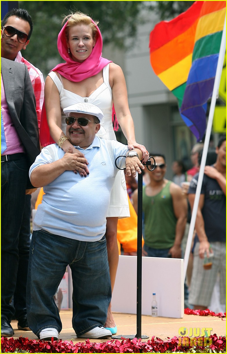 Chuy Bravo Dead - Chelsea Handler’s ‘Chelsea Lately’ Sidekick Dies at