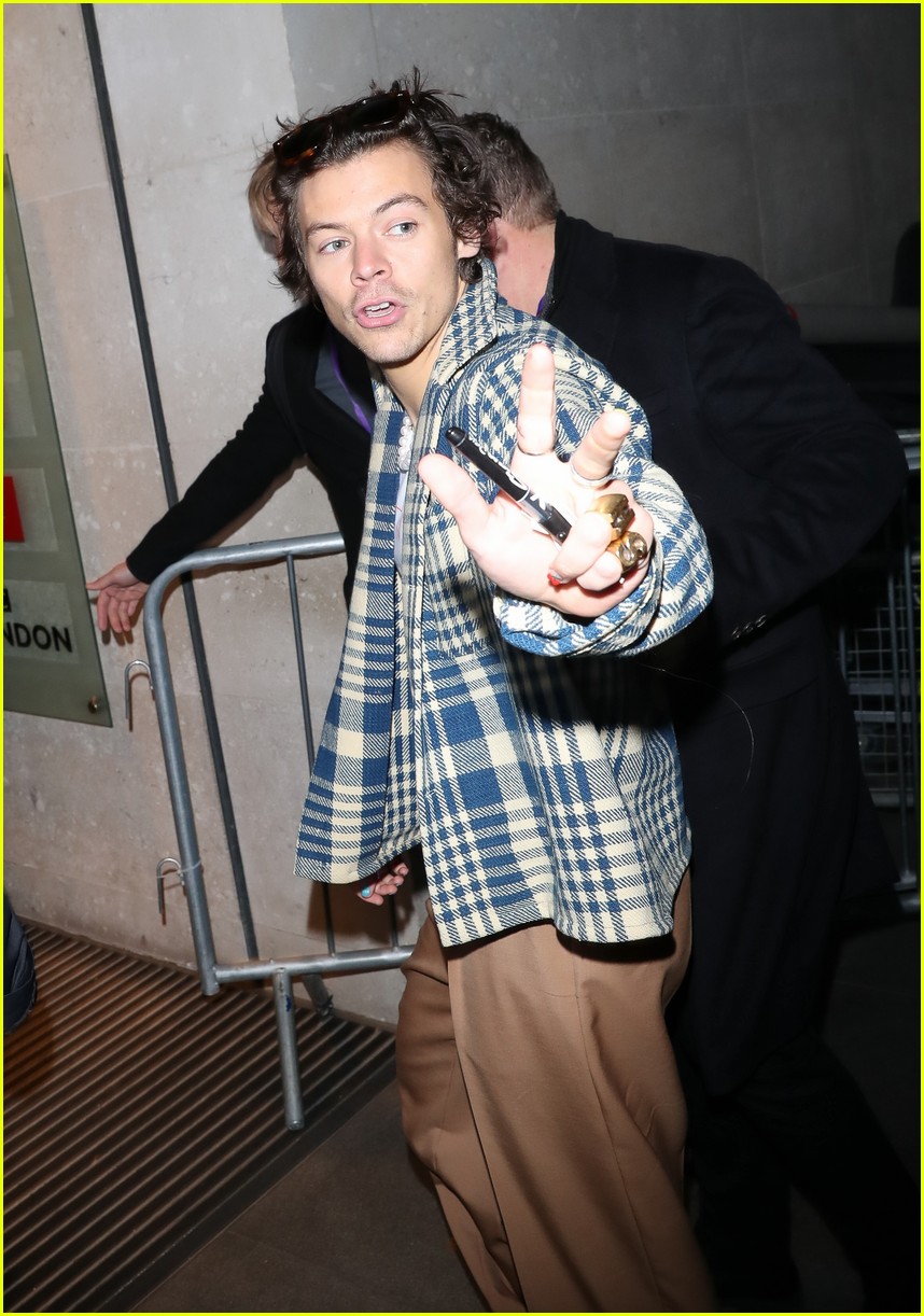Is Harry Styles In The New Star Wars Movie Photo 4404970 Pictures 